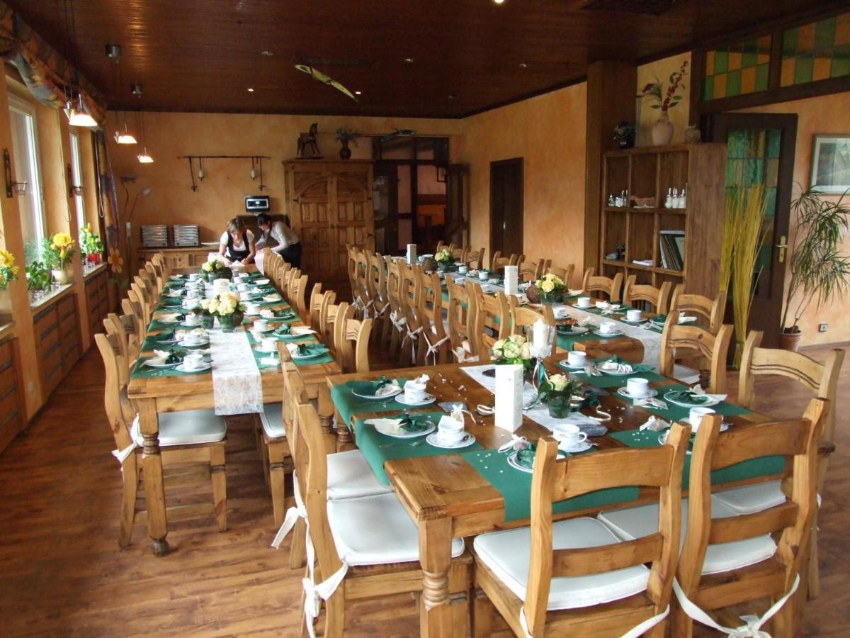 Hotel Forsthaus Volkesfeld Eksteriør bilde