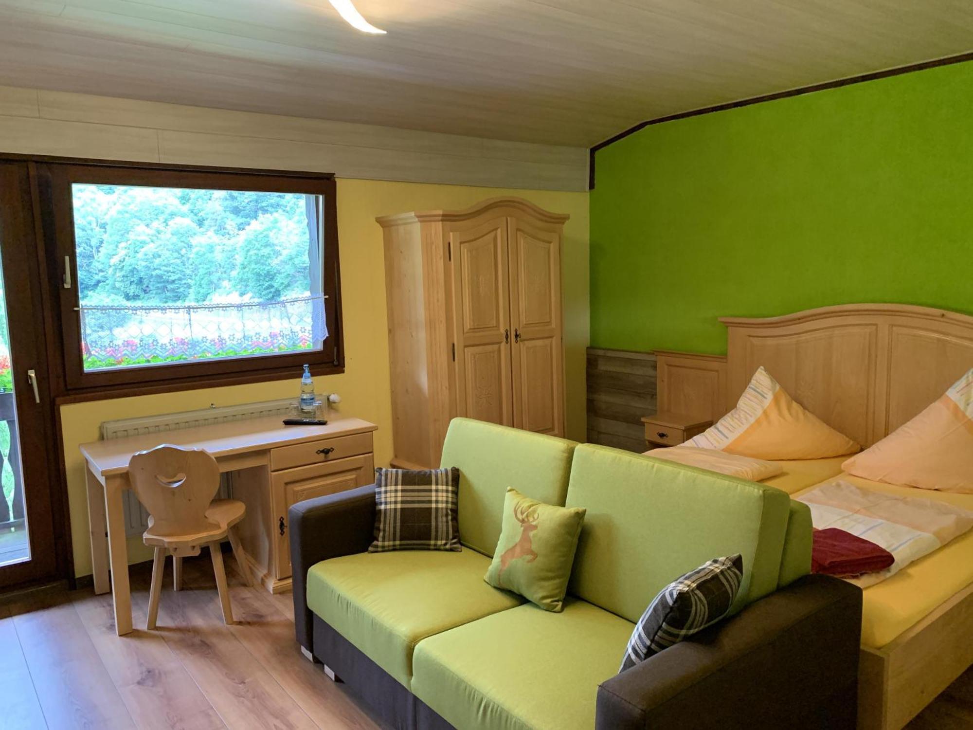 Hotel Forsthaus Volkesfeld Eksteriør bilde