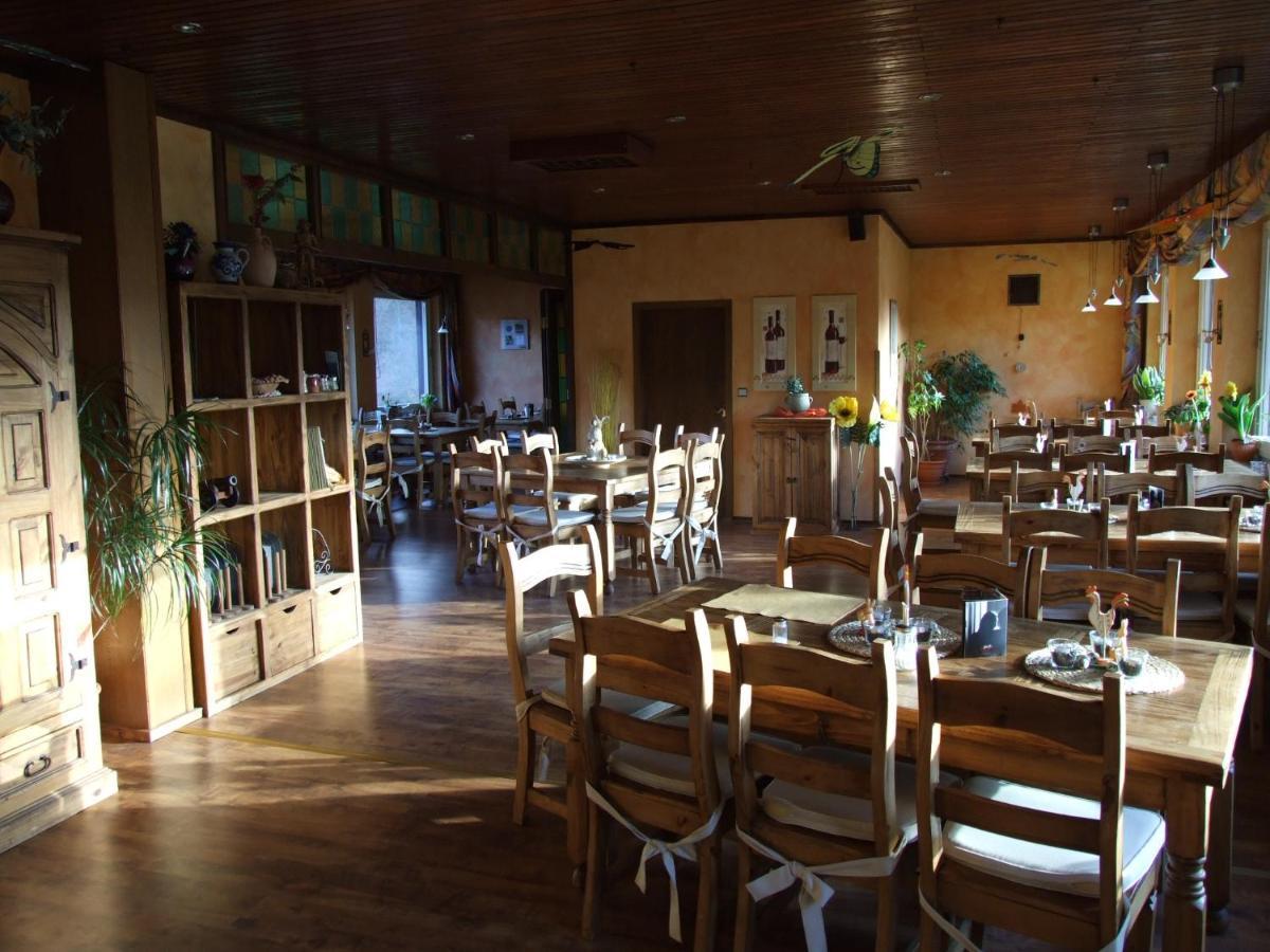 Hotel Forsthaus Volkesfeld Eksteriør bilde